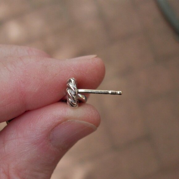 Retired David Yurman Figaro Onyx and Diamond Dangle Earrings DY Backs - 18K 925 - Picture 6 of 8